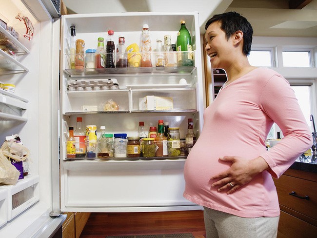 Thai nhi đột ngột mất tim thai ở tuần thứ 10 do mẹ “tham ăn”, khi mang thai nên ăn ít những thứ này
