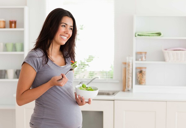 Mách mẹ bầu ăn đúng cách trong thai kỳ