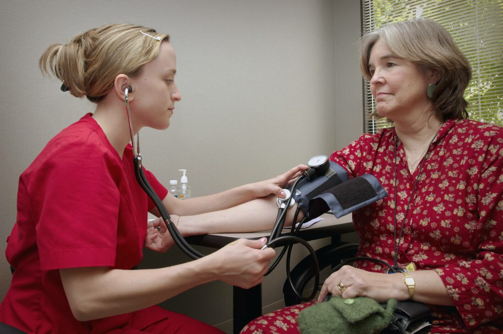 Bà đỡ và Cuộc sống – Cách giảm huyết áp hiệu quả