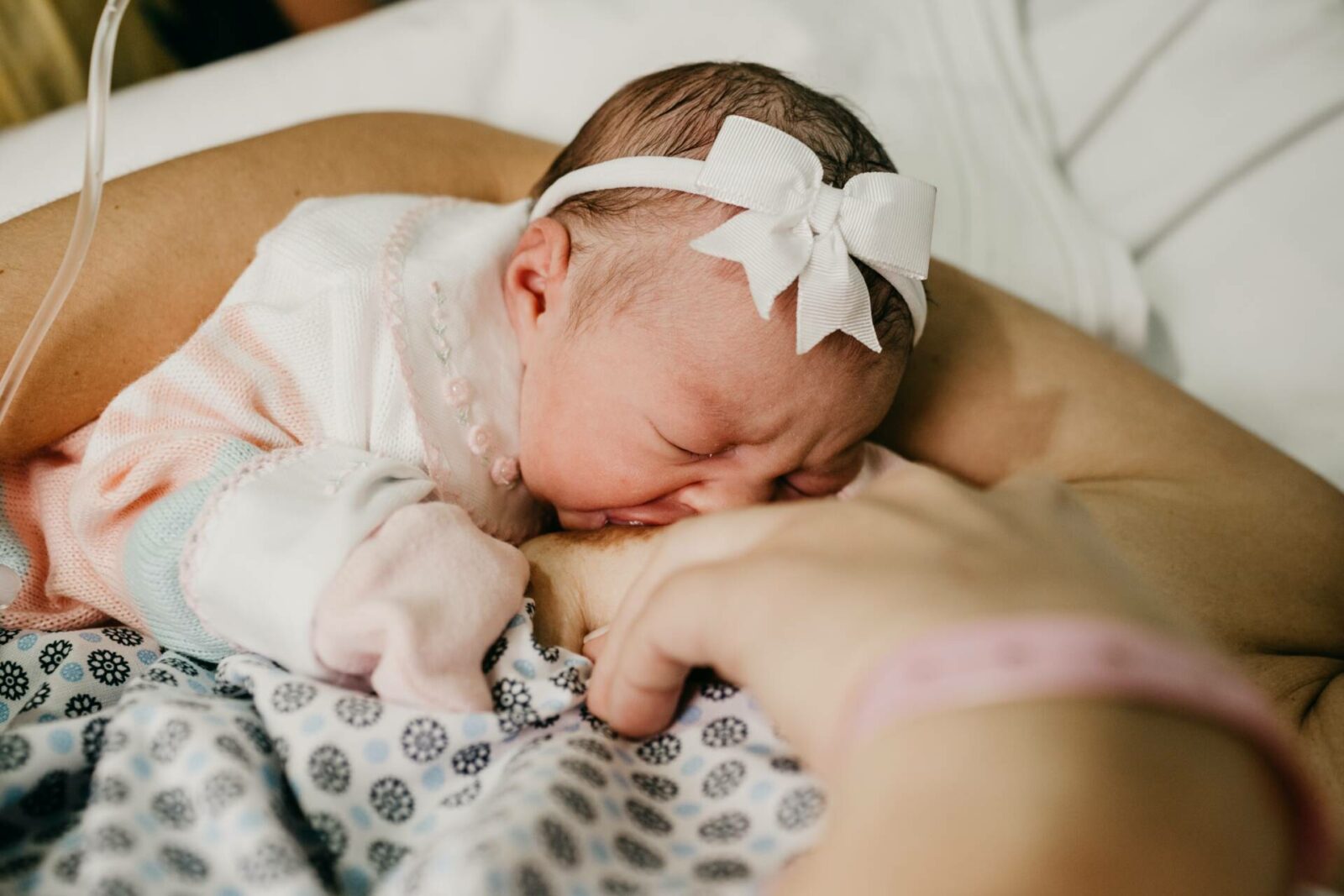 Nữ hộ sinh và Cuộc sống – Làm thế nào để vượt qua những thách thức phổ biến về nuôi con bằng sữa mẹ