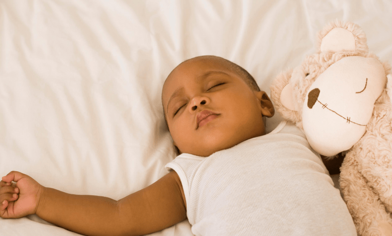 Làm thế nào để một bà mẹ đi làm có thể lên lịch ngủ cho trẻ sơ sinh cổ điển?