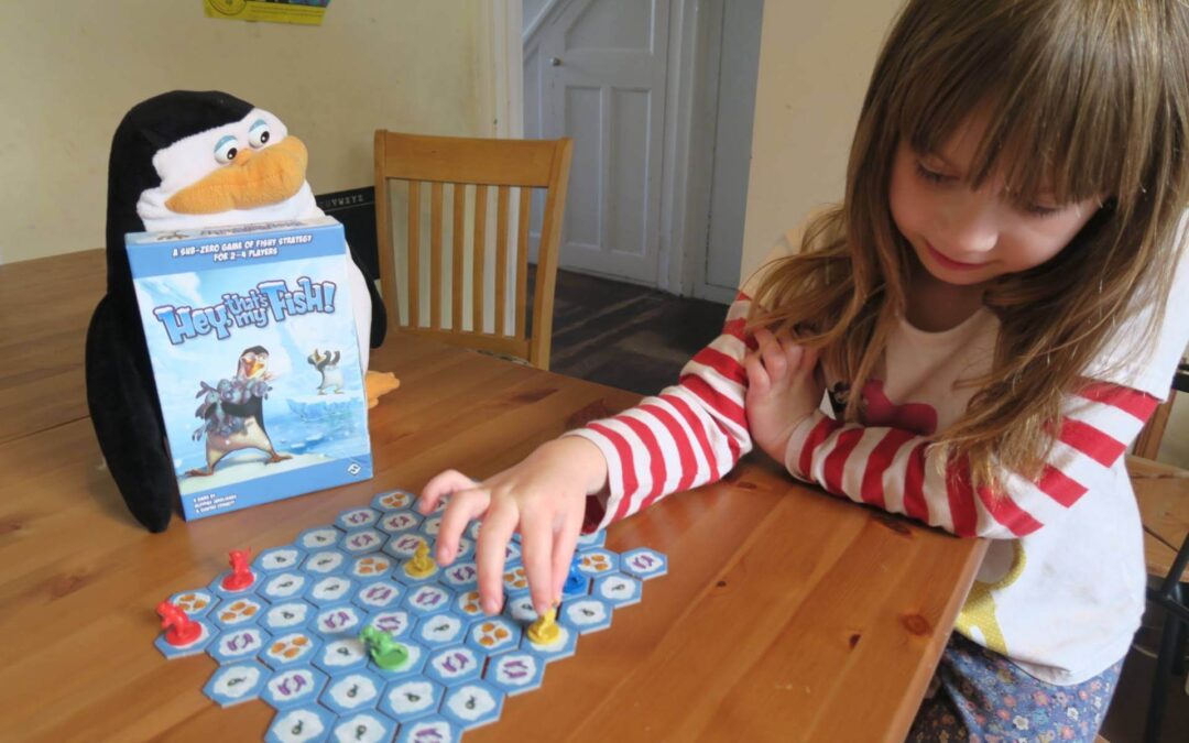 Tác động của trò chơi giáo dục đến sự phát triển nhận thức ở trẻ 8-9 tuổi