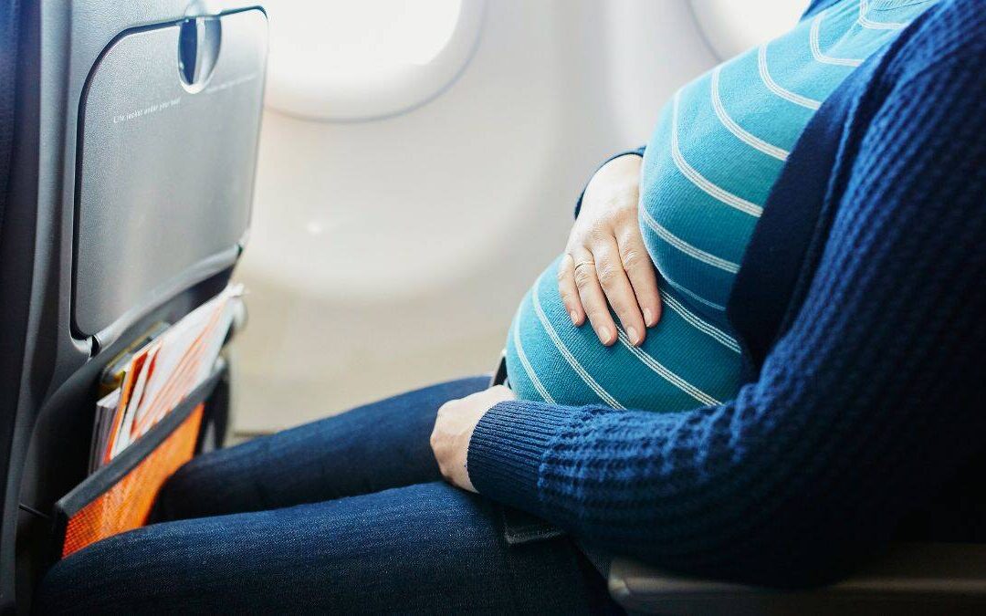 Du lịch an toàn: Đi máy bay khi mang thai
